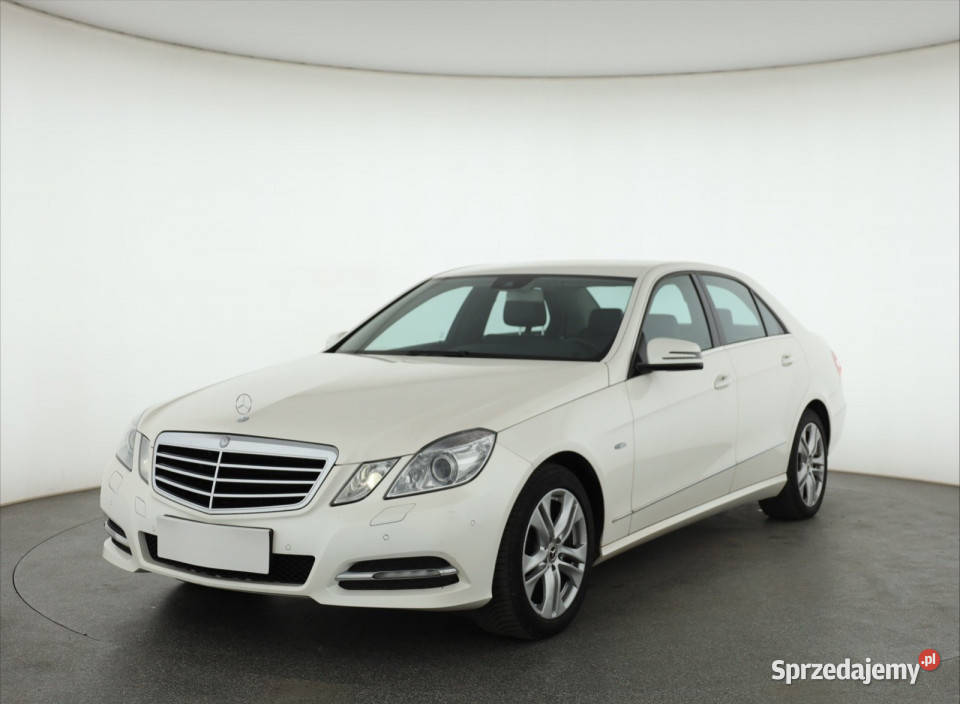 Mercedes E E 220 CDI Rok produkcji 2011 Piaseczno sprzedam