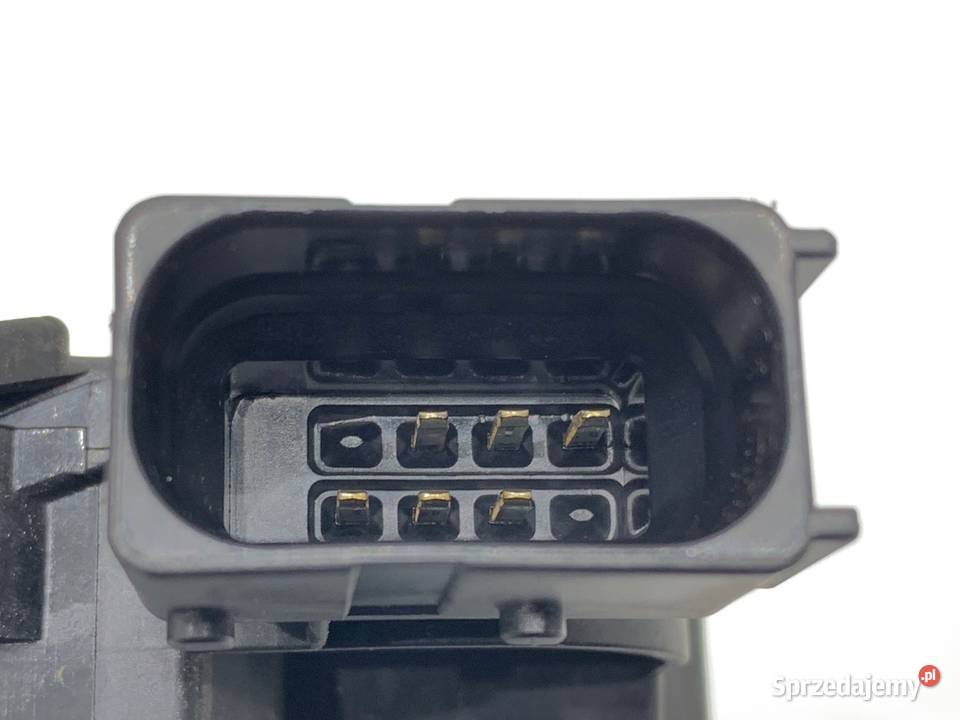 ZAMEK DRZWI LEWY PRZÓD OPEL CORSA E Hatchback sprzedam