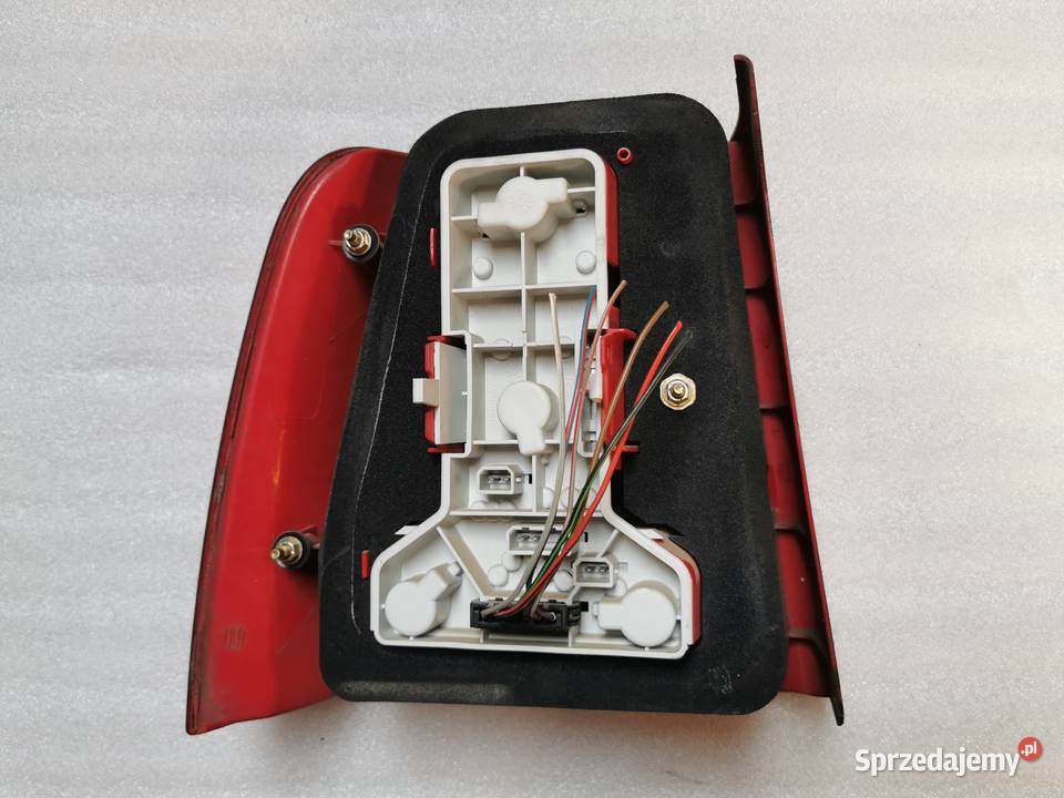 Lampa Prawy Tył Tylna Prawa VW Passat B5 Sedan Wyszków