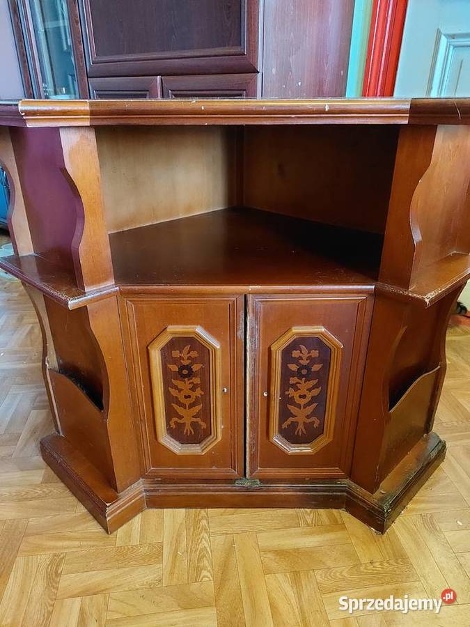 Sprzedam starą komodę sekretarzyk narożną