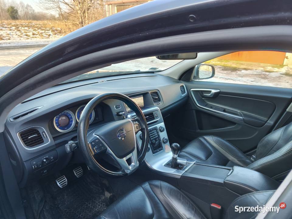 Volvo S 60 ll 20 D5 To desing 163 Super Stan 2 2000cm3 Szczecinek sprzedam
