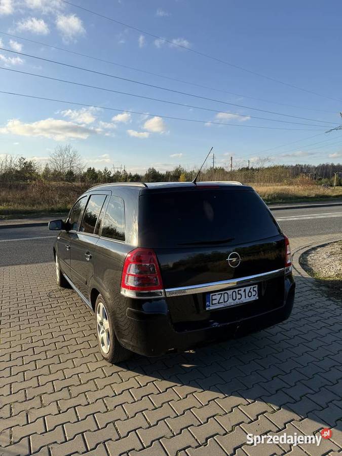 Opel Zafira 2012 18 benzyna 7os rodzinne autko 1800cm3 sprzedam