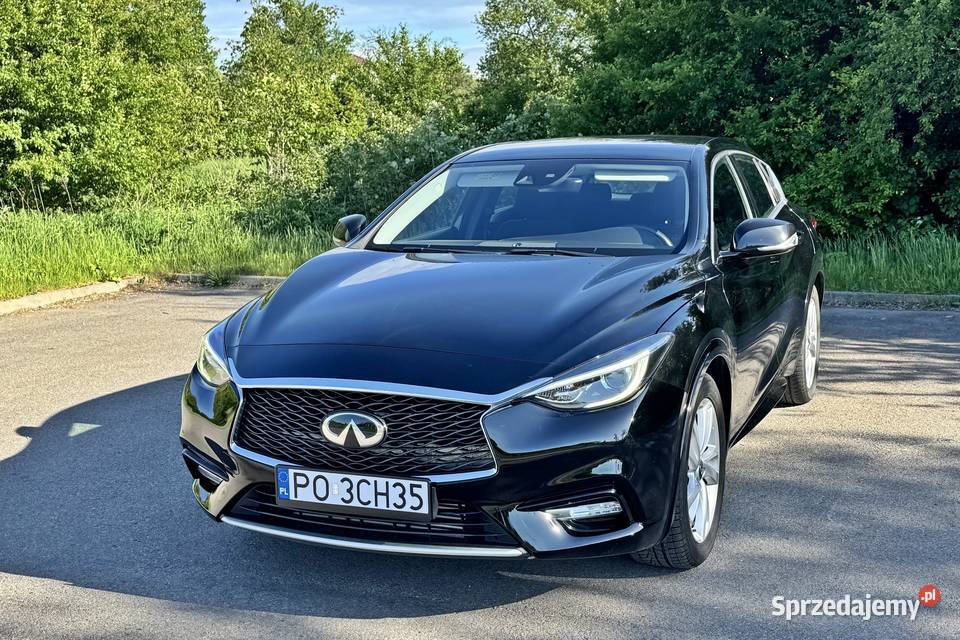 INFINITI Q30 2016 15d 109 automat salon 2 kpl nieuszkodzony Rzeszów