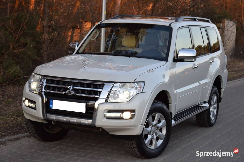 MITSUBISHI PAJERO 35 V6 GLS DUBAI SUPER STAN I 203KM Zielona Góra sprzedam