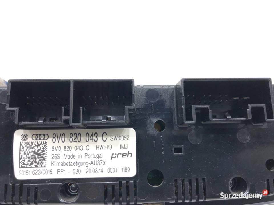 PANEL STEROWANIA NAWIEWU AUDI A3 8V 8V0820043C