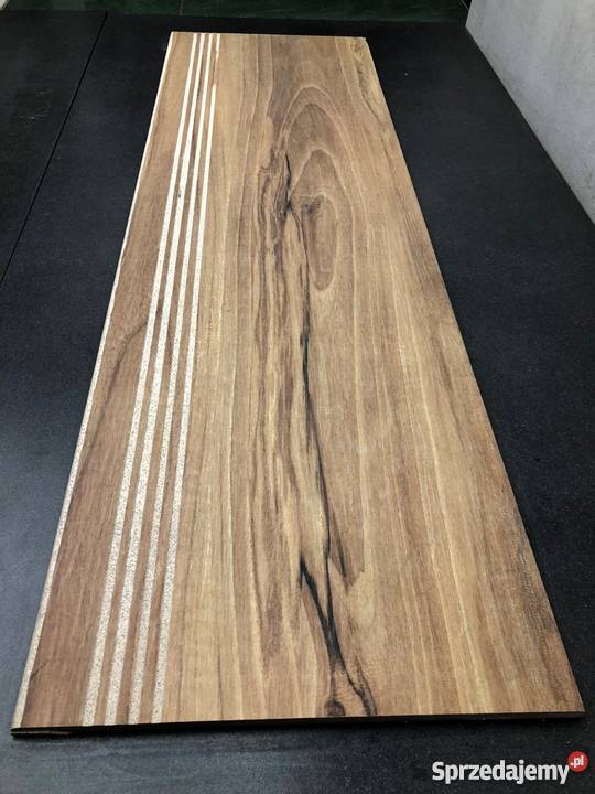 Płytki na schody drewnopodobne 100x30 schody Łask