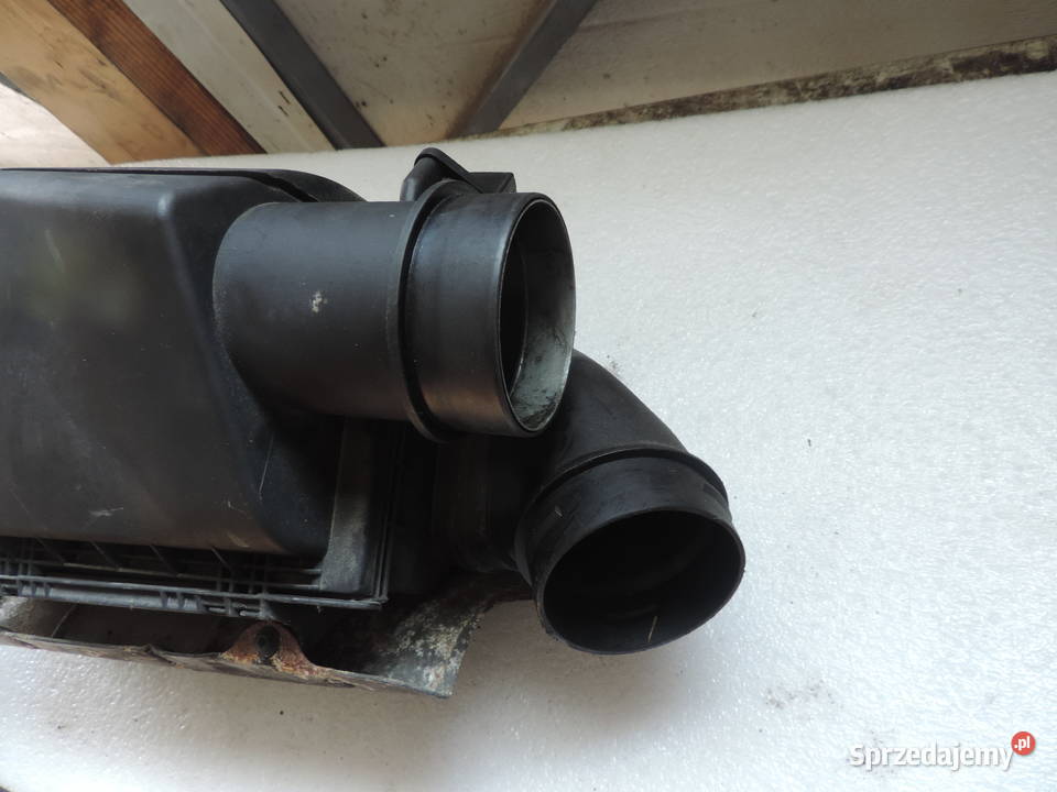 OBUDOWA FILTRA POWIETRZA Mercedes E W210 32 CDI