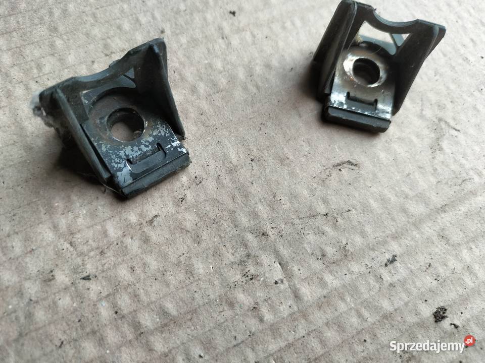 AUDI 80 B4 80B4 UCHWYT LAMPY DOLNY PRZÓD Kamień-Kolonia