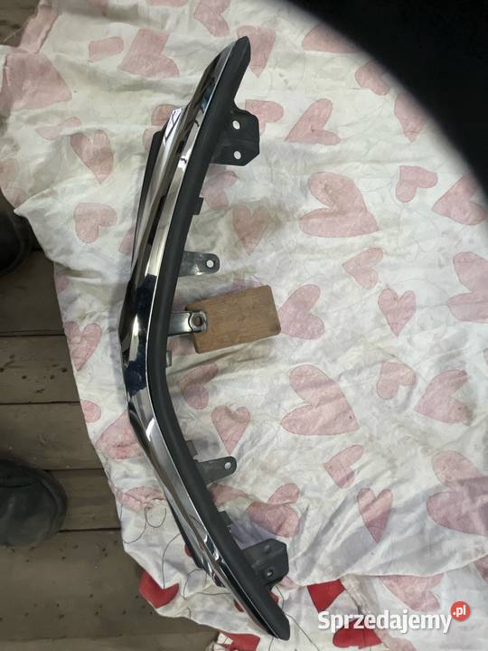 Toyota Corolla E 16 lift Grill Atrapa Rok produkcji 2017 Grudziądz