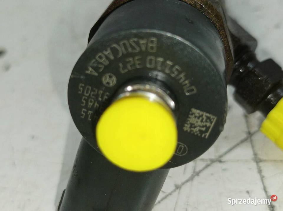 WTRYSKIWACZ 0445110327 20 CDTI Opel Insignia I Motoryzacja