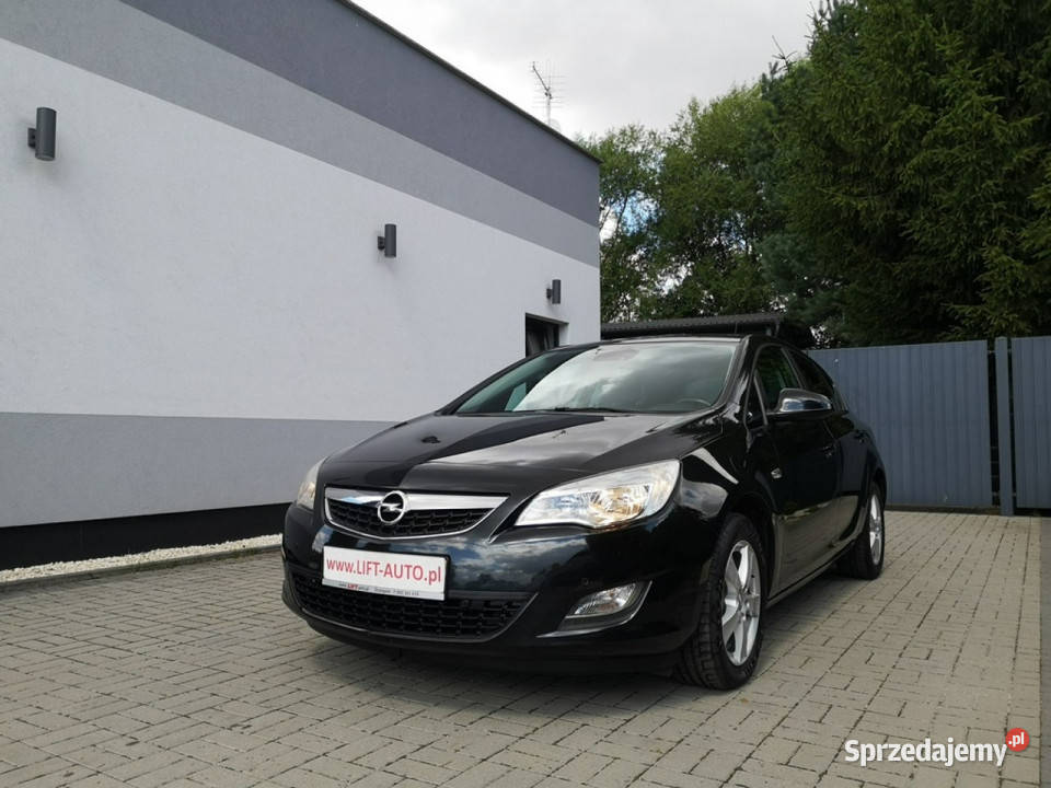 Opel Astra 14 16v 140 Klima Tempomat Sensory Strzegom