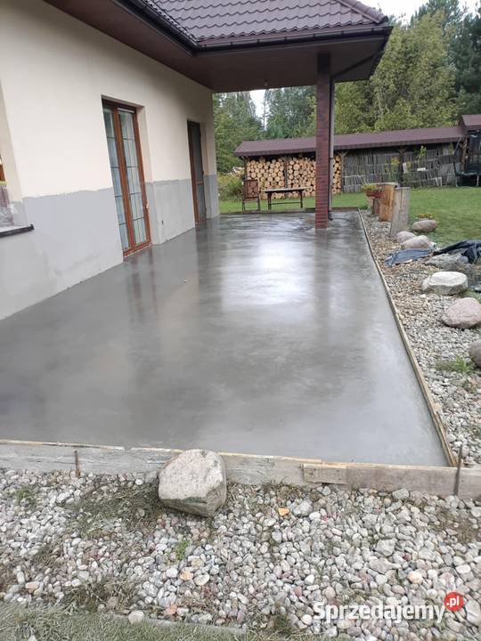 Posadzki przemysłowe garaże hale podjazdy Białystok usługi budowlane