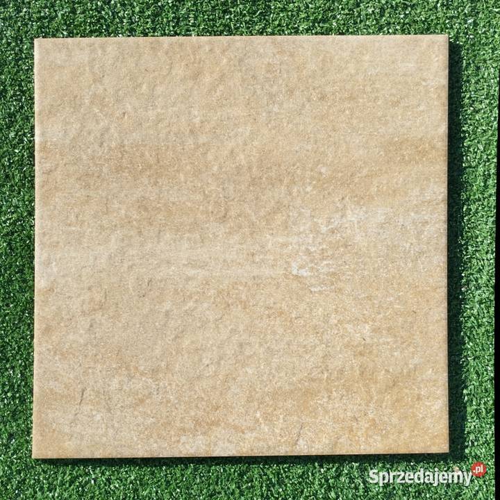 Tania płytka GRES MONDO CIEMNOBEŻOWY 33X33 G2 Kraśnik