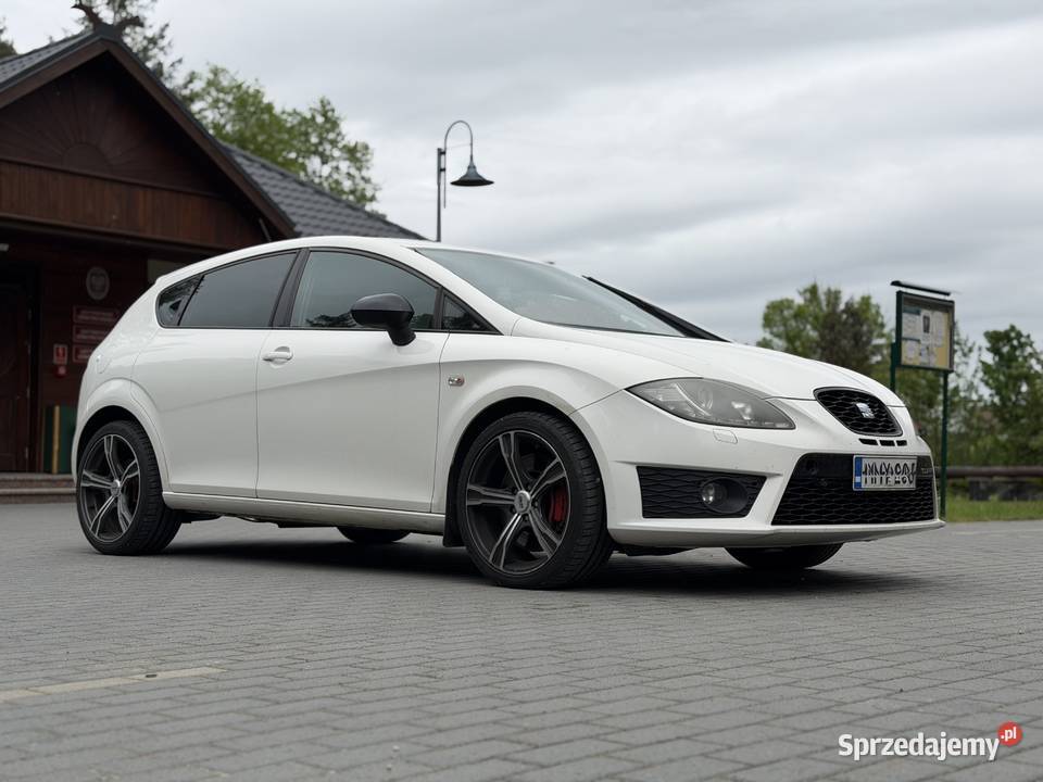 Seat Leon CUPRA 20 benzyna 240 2009r lift 18 Kadzidło