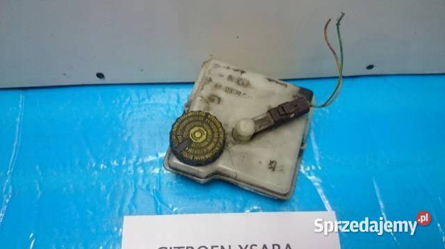 ZBIORNICZEK HAMULCOWY XSARA PICASSO 20 HDI osobowe wielkopolskie