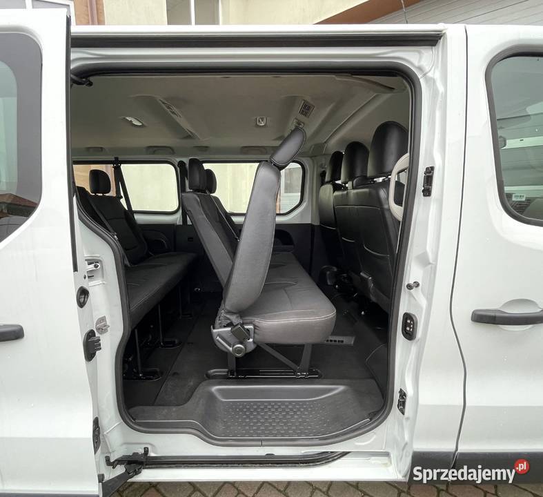 Nissan NV300 9 osobowy 4/5 Rawa Mazowiecka sprzedam
