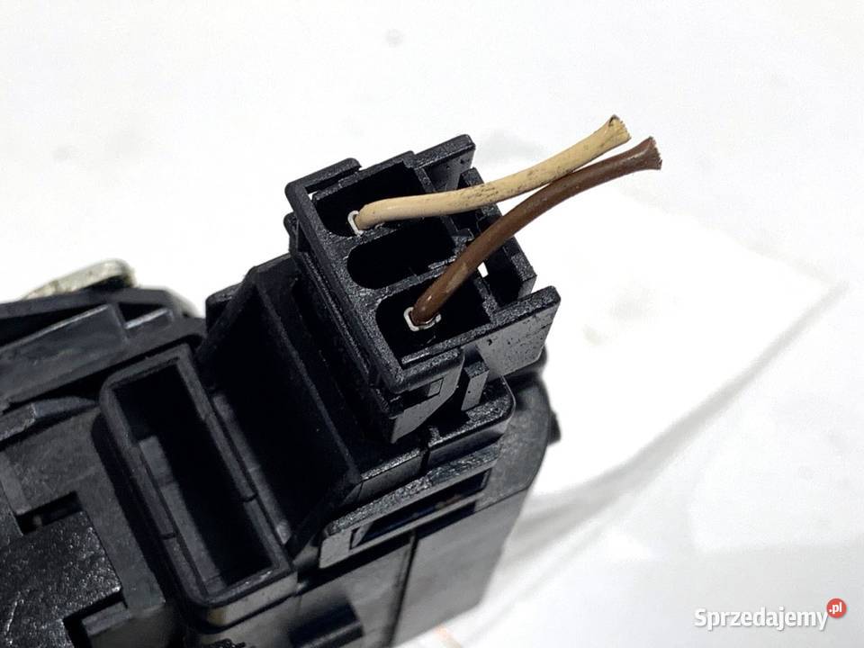 ZAMEK DRZWI LEWY TYŁ DACIA DOKKER Minivan podkarpackie sprzedam