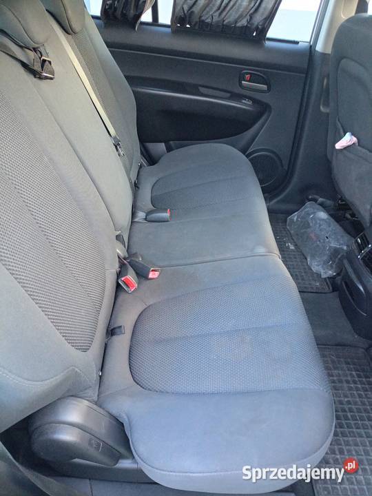 Kia carens III 20 2006 r 7 osobowy z lpg