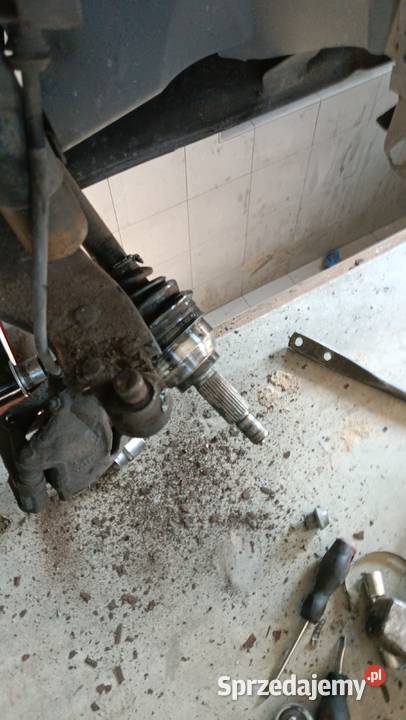 Ford mondeo mk3 18 bg doinwestowany klima lakier metallic Kielce