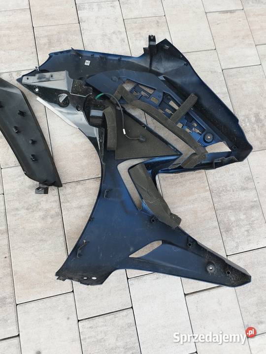 Owiewka prawa boczek Yamaha fjr 1300 17 r