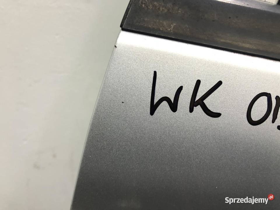 DRZWI PRAWY TYŁ JEEP GRAND CHEROKEE WK III