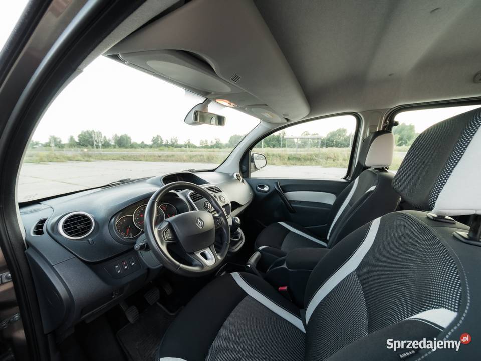 Renault Kangoo 15 diesel 140 przebiegu nieuszkodzony warmińsko-mazurskie Gronowo Górne