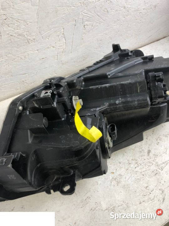 HONDA HRV HRV 2016 REFLEKTOR LEWY LED Kozubszczyzna