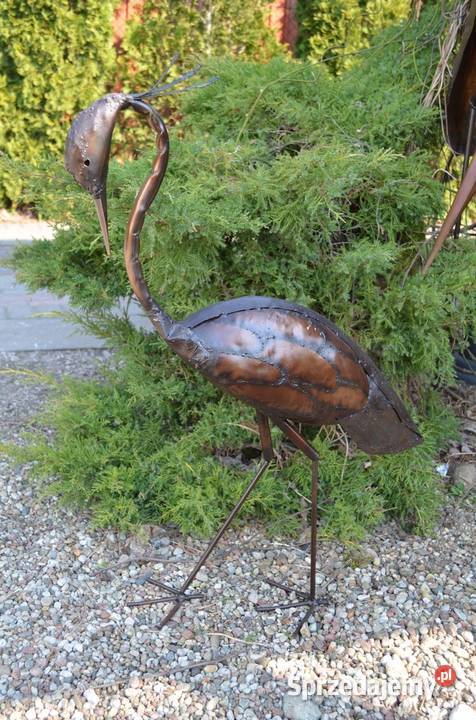 Ptak 110 dekoracja ozdoba figurka ogrodowa