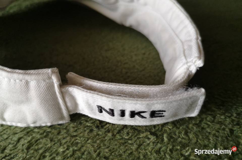 Oryginalny daszek Nike Boing lata 19992002 Katowice
