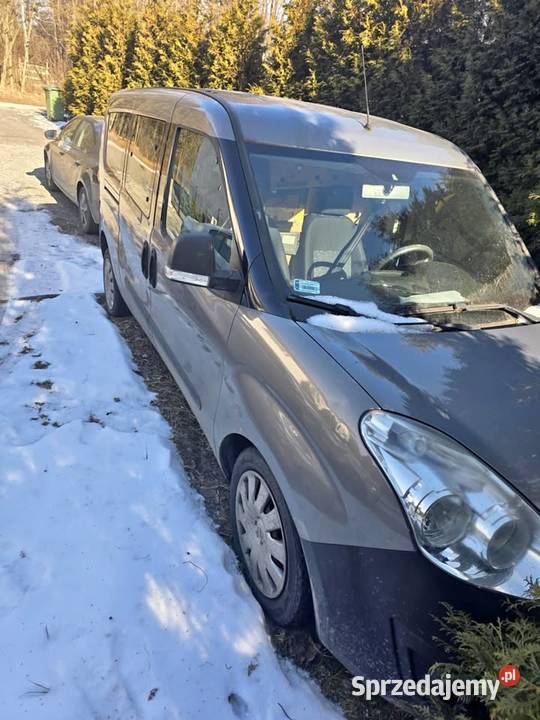 Opel Combodvan 125d 90 2016r Bezwypadkowy 1248cm3