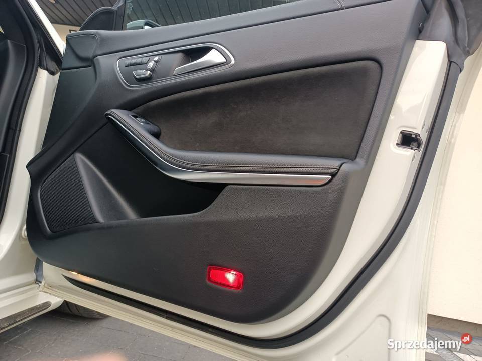 Boczek drzwi mercedes cla 117 amg 45 Lublin