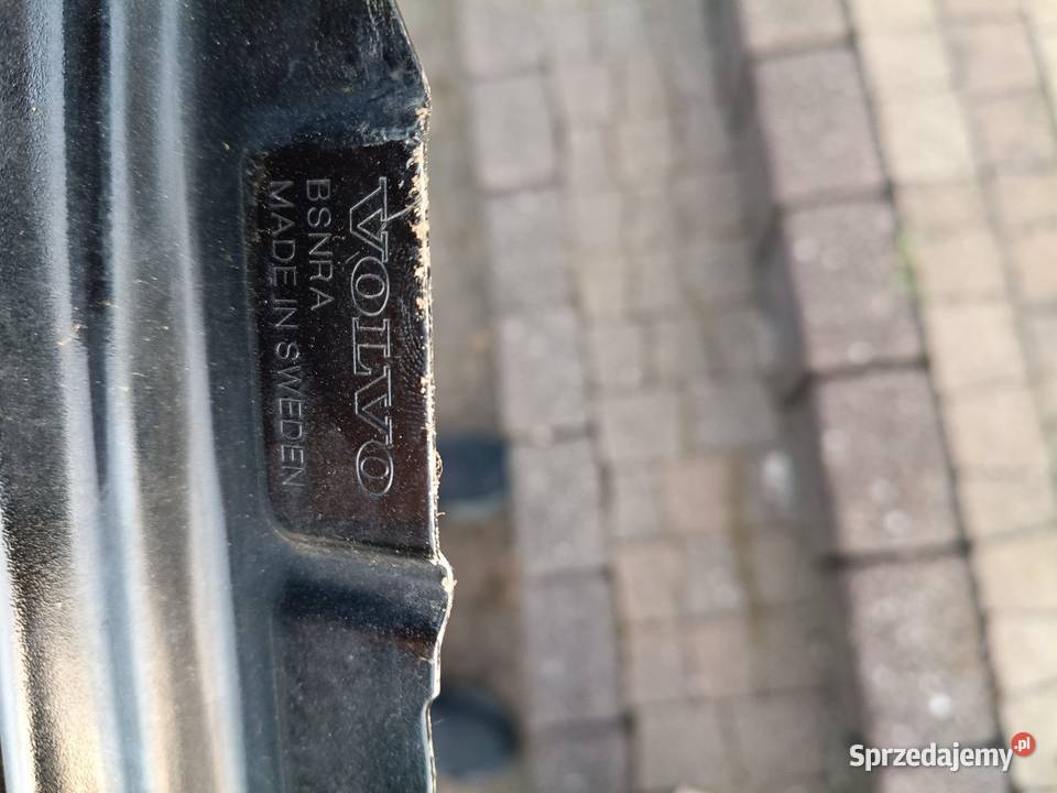 Błotnik lewy Volvo S60 III wielkopolskie