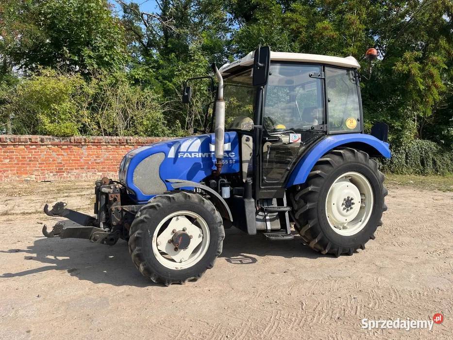 Ciągnik Farmtrac 555 r 2016 Dziedzice