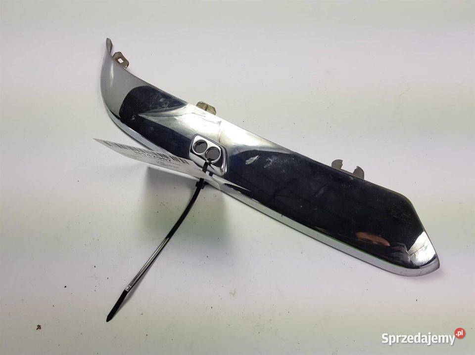 LISTWA BOCZNA PRAWA 300C osobowe Lipno