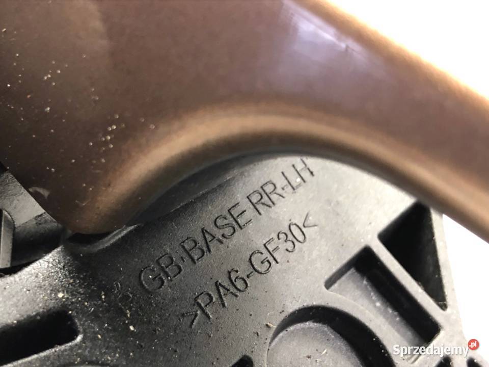 KLAMKA ZEWNĘTRZNA LEWY TYŁ HYUNDAI i20 II osobowe