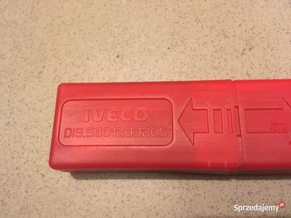 Trójkąt ostrzegawczy OE IVECO AUDI VW Wrocław