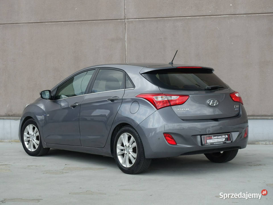 Hyundai i30 16 CRDi 110Kamera cofaniaGrzane Lublin sprzedam