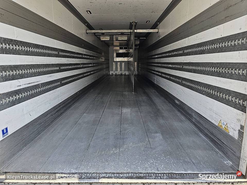 Schmitz SKO 24 FP 40 COOL STEERAXLE TAILLIFT sprzedam