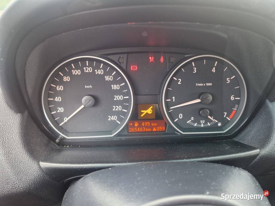 Sbrzedam Bmw 1 w stanie sprzedam