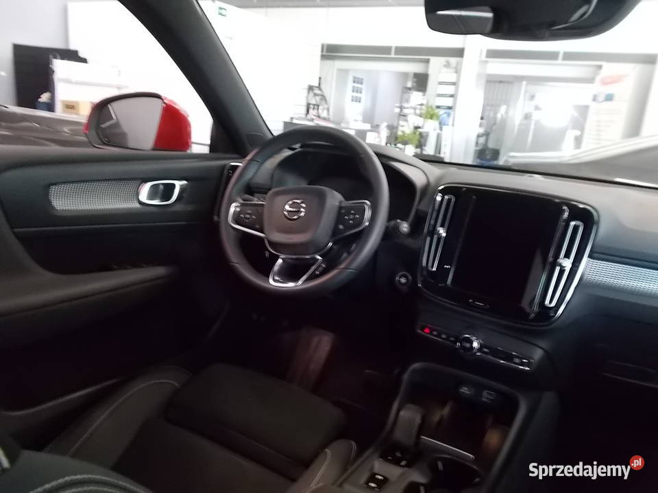 VOLVO XC40 15 benzynaAutomatsalon Polska wspomaganie kierownicy podkarpackie Dębica