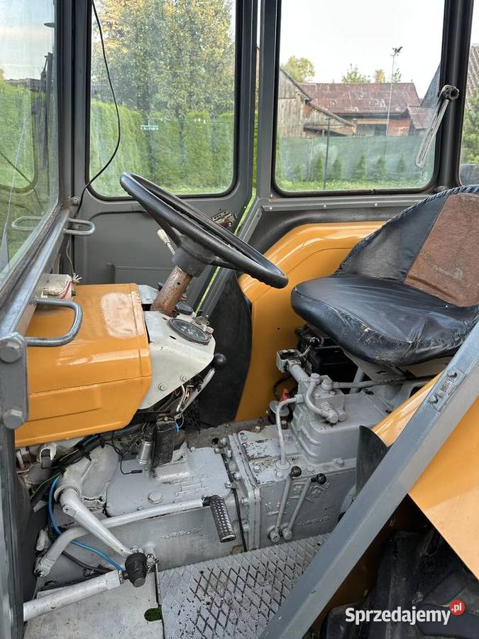 Ciągnik Ursus c330 Strachówka