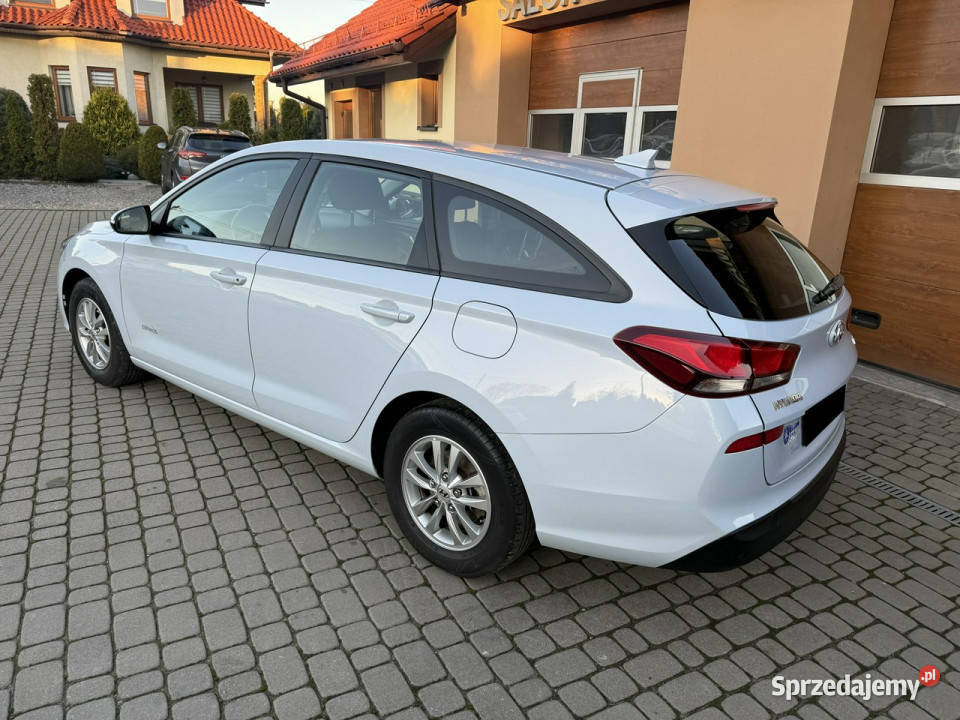 Hyundai i30 14 100 Klima Navi Kamera Koła kamera cofania Orzech