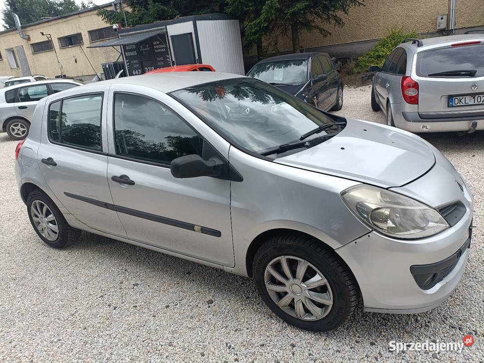 Renault Clio 3 ekonomiczny 12 z klimatyzacją Renault dolnośląskie Kłodzko