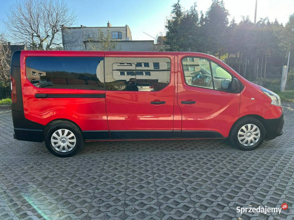 Renault Trafic Renault Trafic Long Maxi 16 DCI światła do jazdy dziennej wielkopolskie Gostyń sprzedam