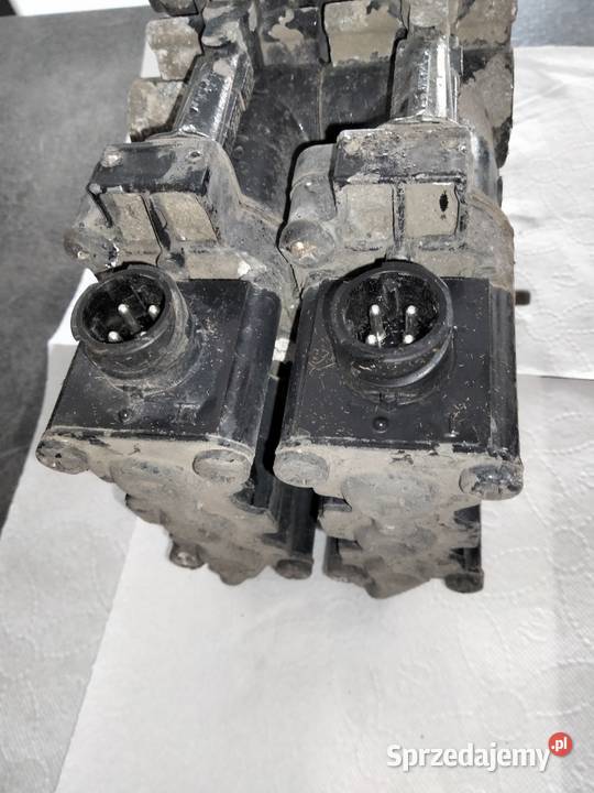 Elektrozawory zawieszenia 3 osie WABCO