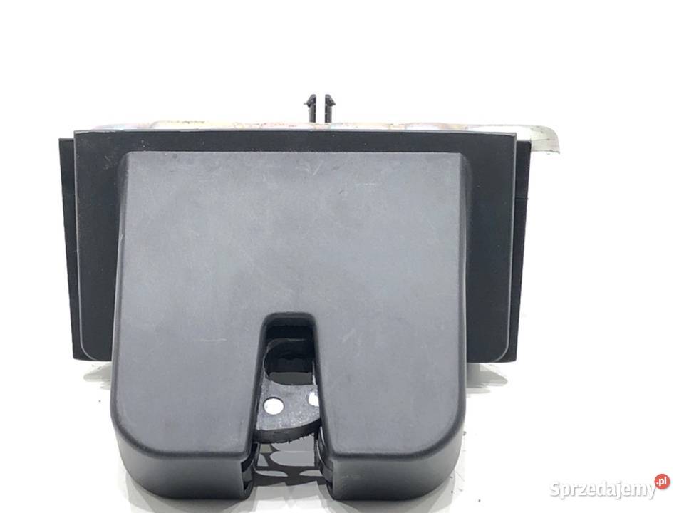 ZAMEK KLAPY TYŁ SKODA RAPID Hatchback 8R0827505A osobowe podkarpackie