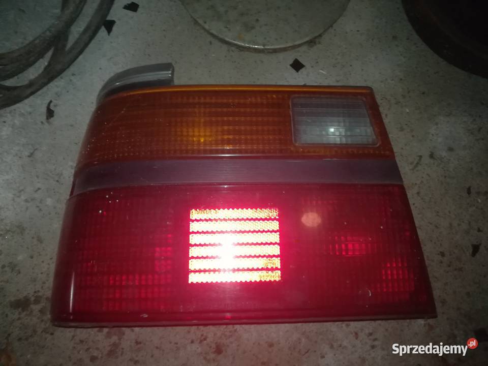 Mazda 626 1987r tylne lampy Chojna Sprzedajemy.pl