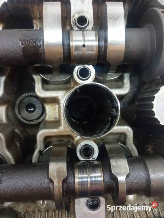 GŁOWICA KOMPLETNA 25 16V Nissan XTrail I osobowe Głowice cylindrów sprzedam