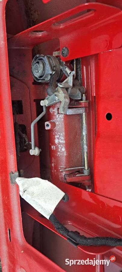 Klapa tył golf 4 Tuplice