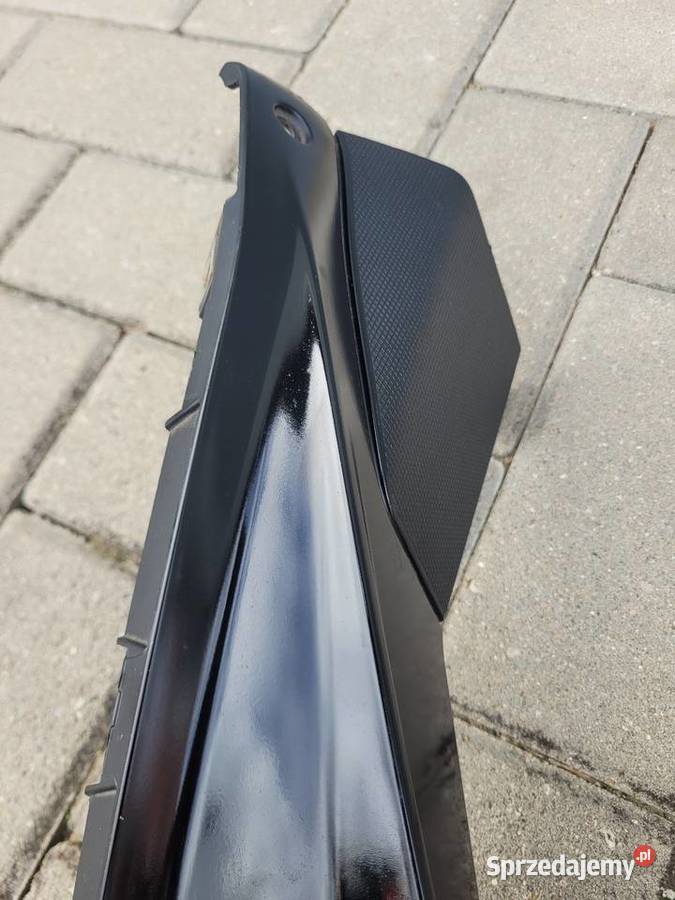 Aprilia TUONO V4 1100 rsv rs4 osłona wlot boczny Nowy Tomyśl